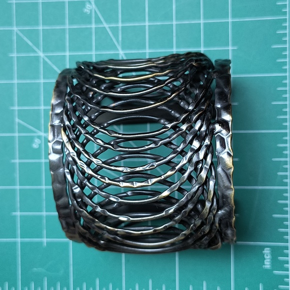 Open Cuff Bracelet Gun Metal - Picture 9 of 12